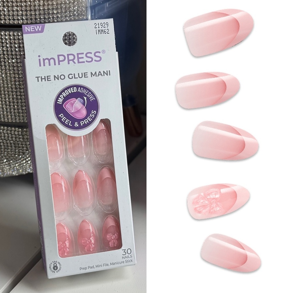 imPRESS Press On Nails Glow Muse Pink Almond Medium